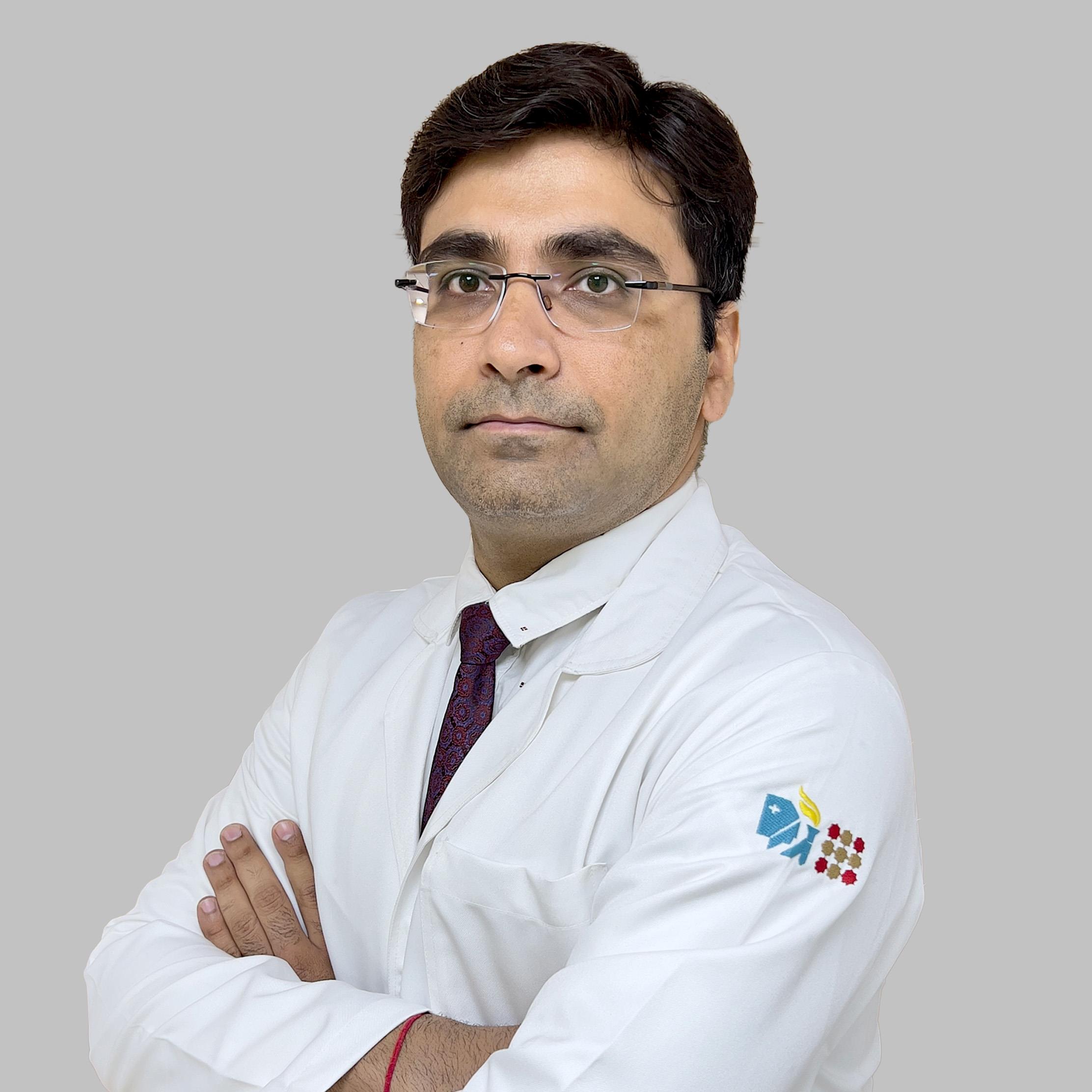 Dr. Abhishek Verma - Best Pulmonologist