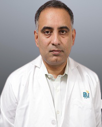 Dr. Raja T - Best Medical Oncologist